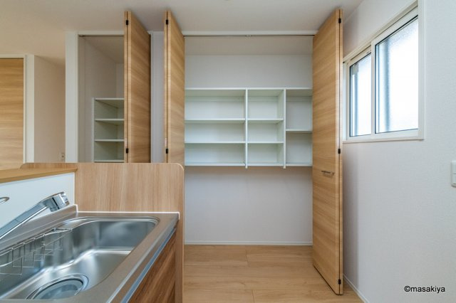 ルミエール・Kの収納