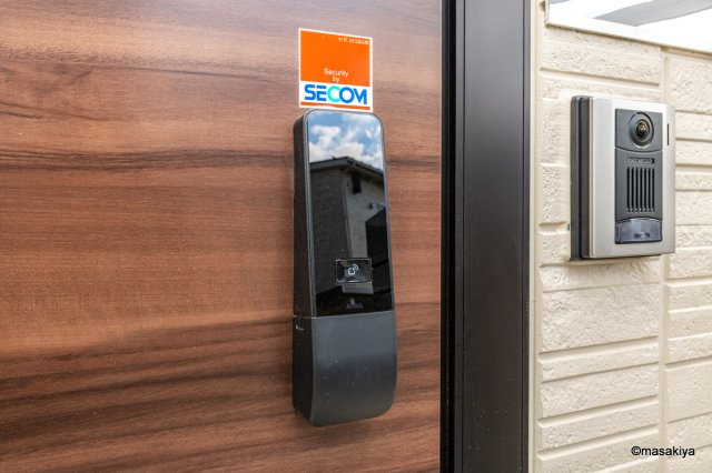 ルミエール・Kのエントランス