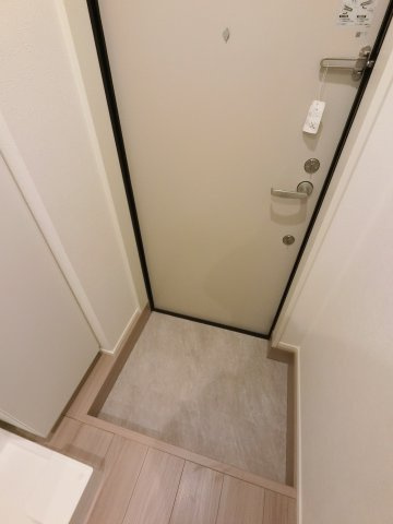 ザ・グランドレジデンス稲毛の玄関