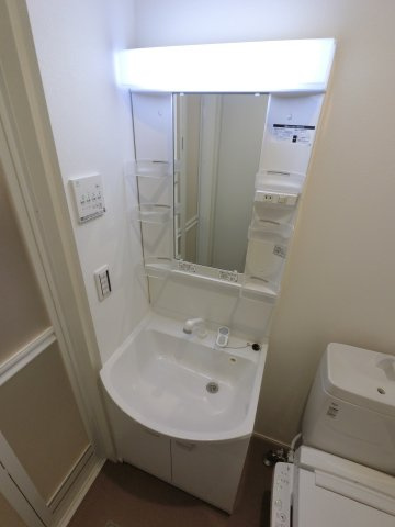 ザ・グランドレジデンス稲毛の独立洗面台