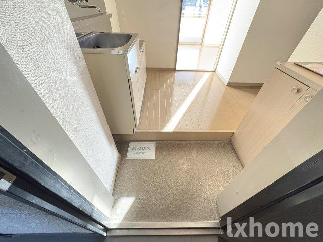 イーズ南春日丘の玄関|明るい玄関です