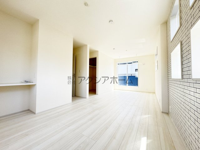 入間市下藤沢５丁目・全13棟　新築一戸建　1号棟　の子供部屋|洋室　11.12帖（間仕切り使用で2部屋へ変更可能）