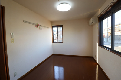 【寝室】 | ほほえみABCD | 北側洋室（エアコン付、照明付）