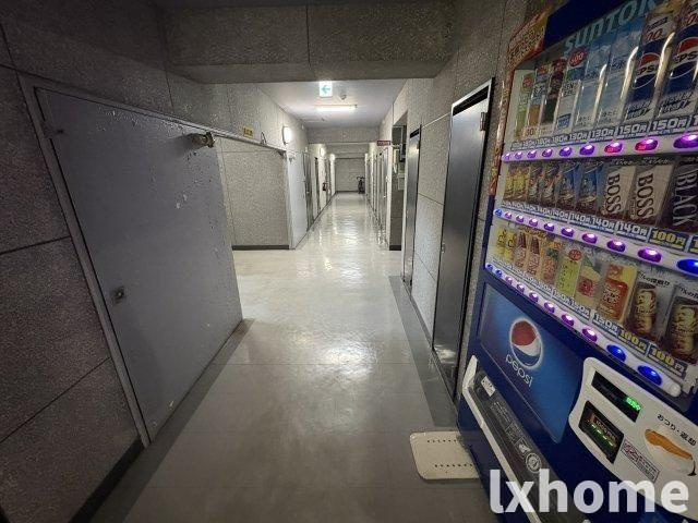 イーズ南春日丘のロビー|落ち着いたロビーです