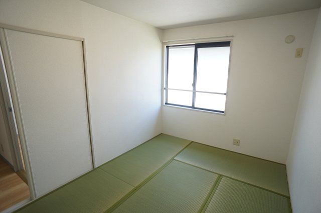 サンコート新大宮Ｂの和室