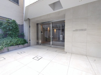 【エントランス】 | ヴァースクレイシア秋葉原EAST