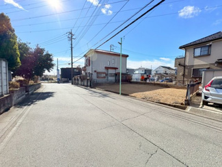 【前面道路含む現地写真】 | 川越市小堤　建築条件なし売地　東武東上線『鶴ヶ島駅』徒歩33分　【名細小学区】