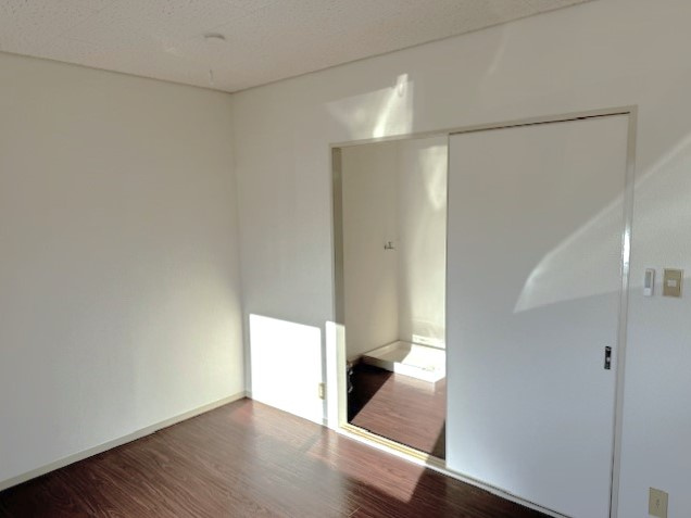 コートビレッジ南宇都宮駅前の洋室