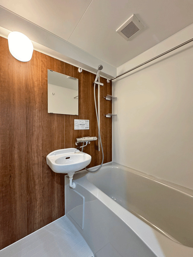 朝日プラザ大和町の浴室