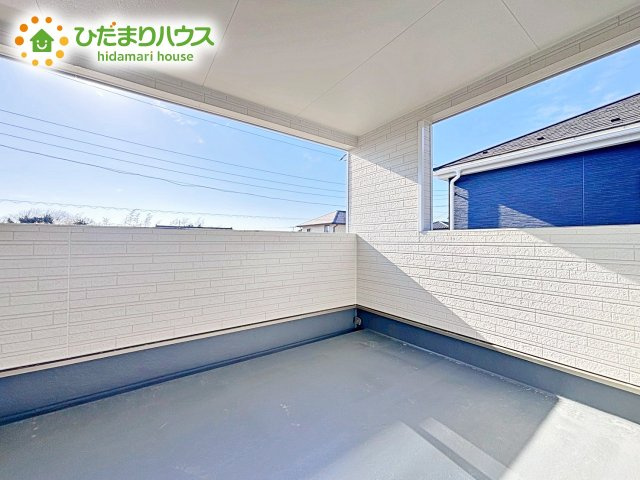 【バルコニー】 | ひたちなか市磯崎町第3　新築戸建　2号棟 | 人気が高いインナーバルコニーを採用♪天候を気にせず洗濯物を干せ、紫外線も気にせずに済みます(*^^)v