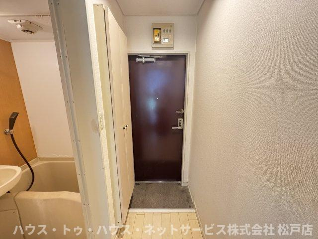 アムールコートの玄関