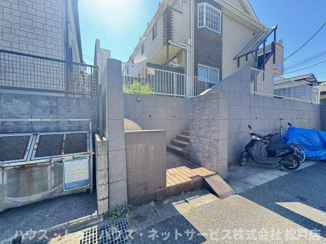 アムールコートのエントランス