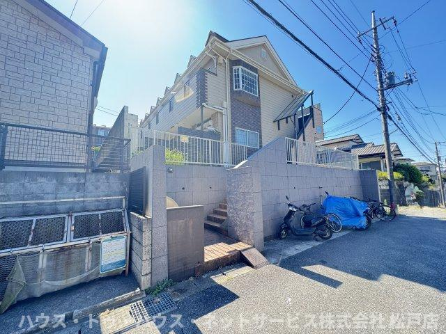 アムールコートの外観