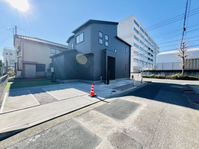 前橋市南町の前面道路含む現地写真|車の通りも少なく駐車も楽々♪