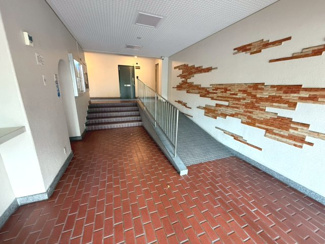 【エントランス】 | 嵯峨ハイツ