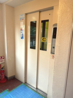 【エントランス】 | 嵯峨ハイツ