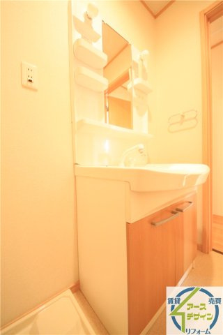 ユニヴェールの洗面所|※類似部屋