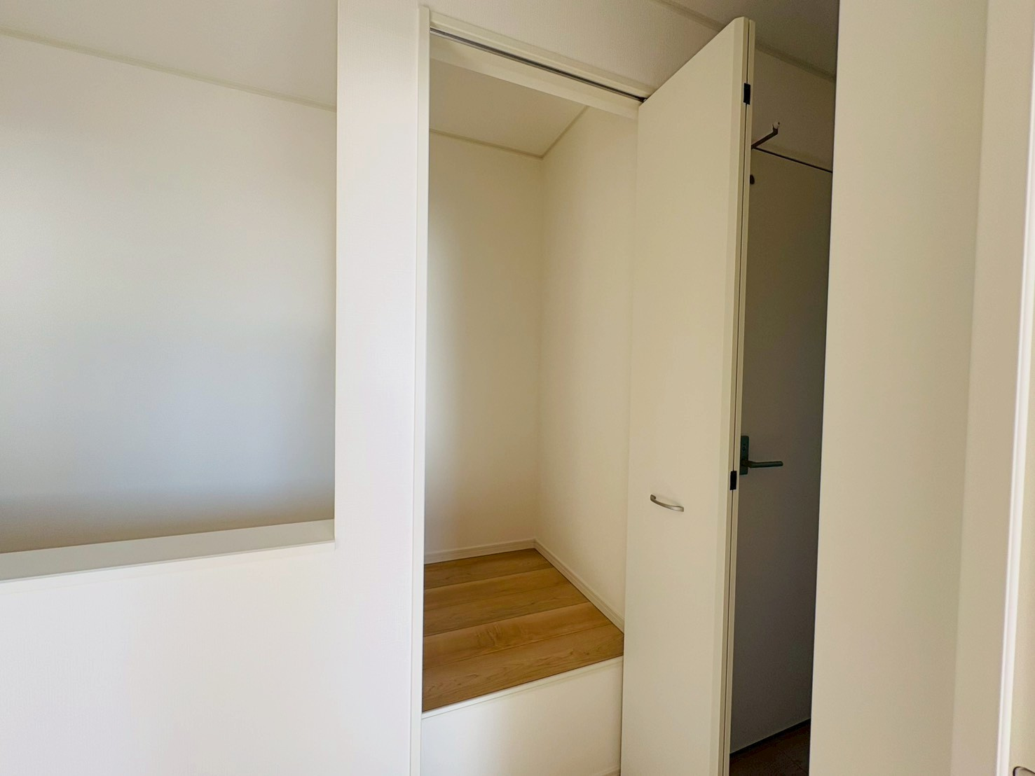 高知市中須賀町 第2 新築戸建て1号棟の収納|デッドスペースを活かした嬉しい収納力。