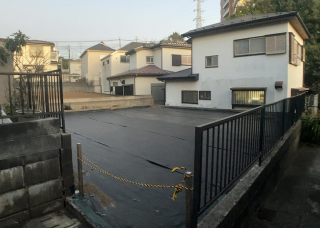 【外観】 | 土地の面積＝住宅面積ではありません。建ぺい率の問題などで、土地のある場所によって住宅を建てられる面積は限られています。高さもしかり、「土地」という言葉の中には、建築条件も含まれると考えておきましょう。