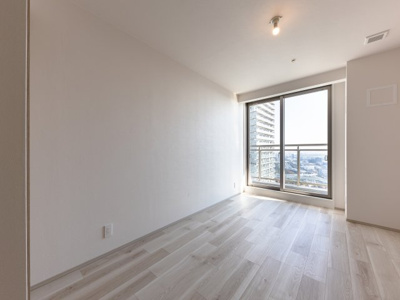 【子供部屋】 |  Ｗコンフォートタワーズウエスト | ～7帖超の居室写真～