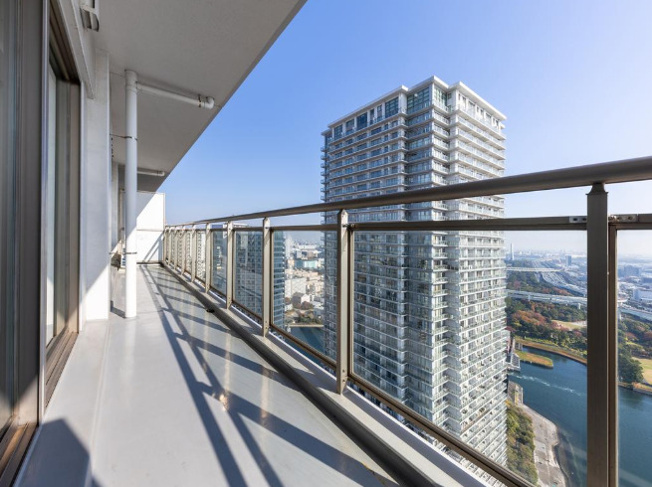 【バルコニー】 |  Ｗコンフォートタワーズウエスト | ～開放感あふれるバルコニー写真～