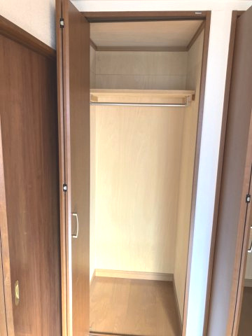 村上ビルの収納