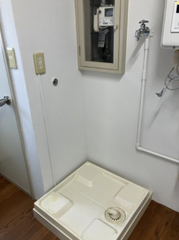 村上ビルの設備|エアコン1基