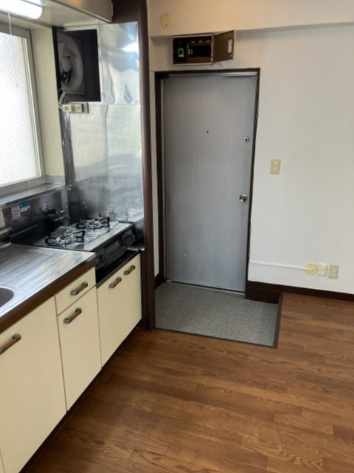 村上ビルの収納