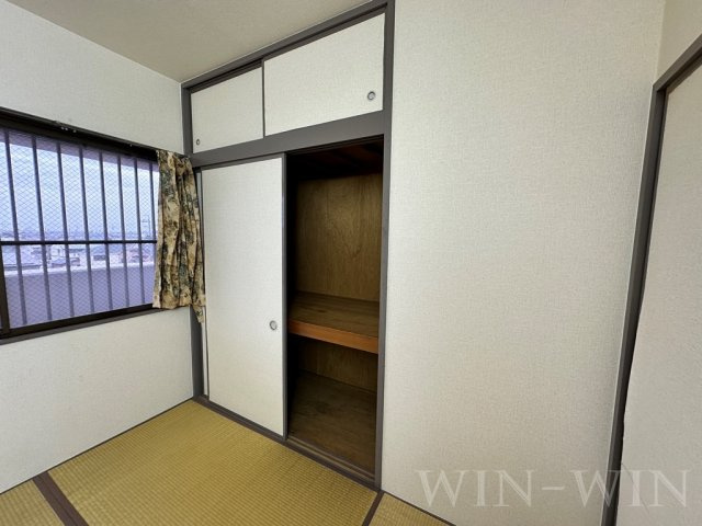 ユトリロ曙の収納