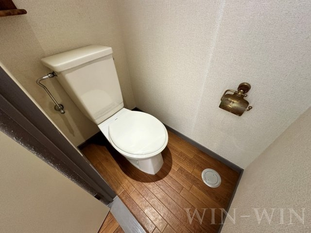 ユトリロ曙のトイレ