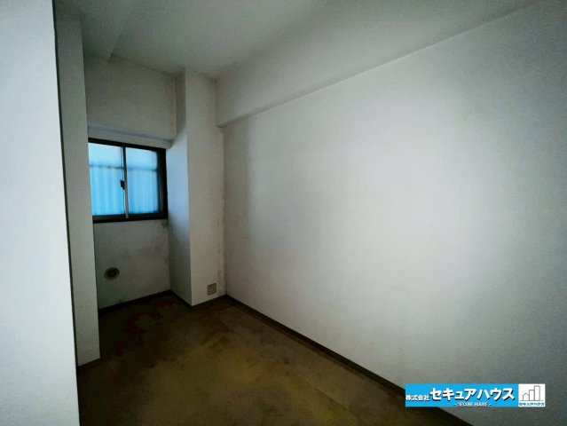 刈谷寿町パークホームズの洋室|【洋室】
◆お子様のお部屋や主寝室、来客時の宿泊室、趣味のお部屋としてもご利用いただけます♪