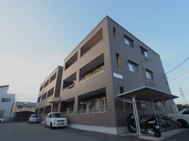 フォブール寺川