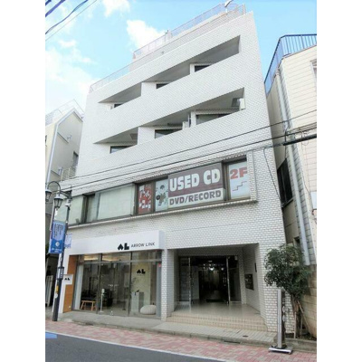 【外観】 | ベルメゾン西荻 | 鉄筋コンクリート造のがっちりとした建物。