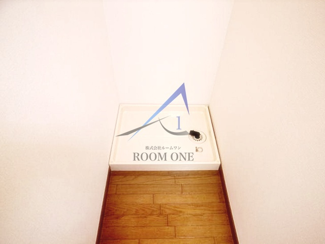 アインルーエの設備|洗濯機置き場です。