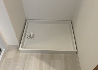 【ランドリースペース】 | マイ・コート八王子北野 | ランドリースペースも気になります。洗濯機置場があり「洗う、干す、取り込む、アイロンがけ、たたむ」など、洗濯に関する家事をするための空間です。広さや収納など付帯設備も含めて、詳細は現地でご確認ください。