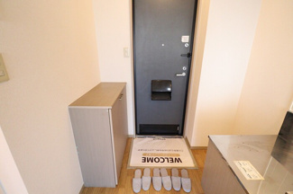 【玄関】 | ヴィルヌーブさくら Ｃ | シューズボックス