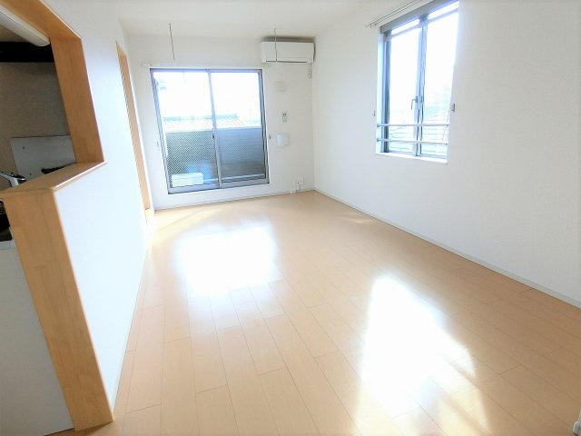 マル（maru）の居間・リビング