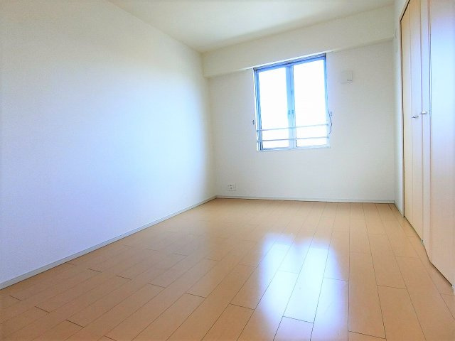 マル（maru）の寝室