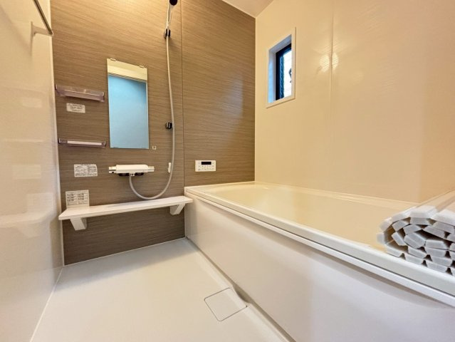 山陽小野田市高千帆2丁目の浴室