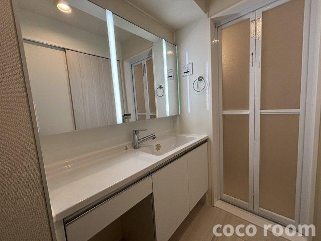 グランヴィラージュの独立洗面台