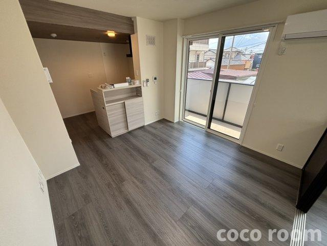 グランヴィラージュの居間・リビング