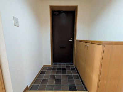 【玄関】 | パシフィック近代美術館前