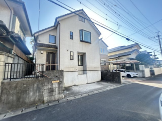 【外観】 | 千葉市若葉区みつわ台２丁目　中古戸建　千葉都市モノレール「みつわ台」駅 | お散歩も快適な緑に恵まれた住宅地は、伸び伸びスローライフを叶えてくれます。自然豊富な季節の移ろいを身近に感じられる環境。小学校や幼稚園・保育園が徒歩圏内♪家庭も、安心して新生活をスタートできますね♪♪