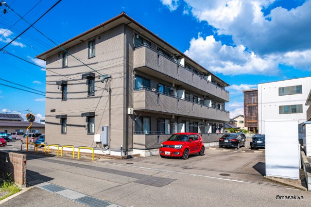 ジエンティールの外観