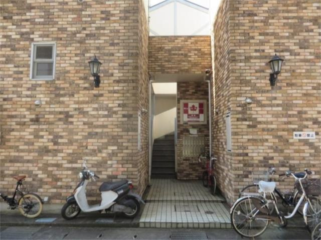 川崎市多摩区菅４丁目のアパートのエントランス|エントランス部分