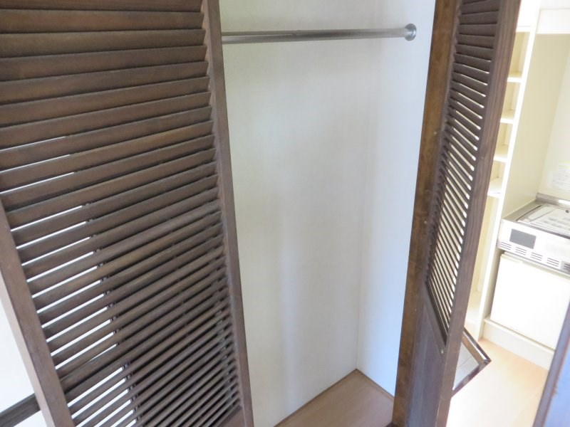 川崎市多摩区菅４丁目のアパートの収納