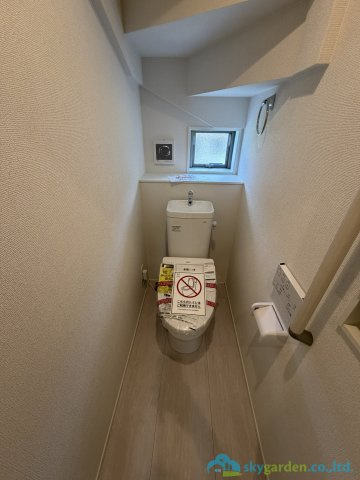 伊勢原市岡崎2期　新築戸建　全1棟1号棟のトイレ