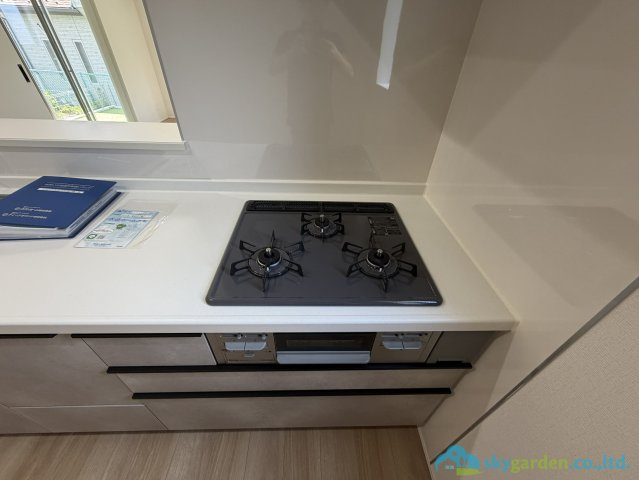 伊勢原市岡崎2期　新築戸建　全1棟1号棟のキッチン