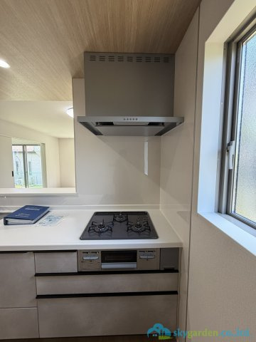 伊勢原市岡崎2期　新築戸建　全1棟1号棟のキッチン