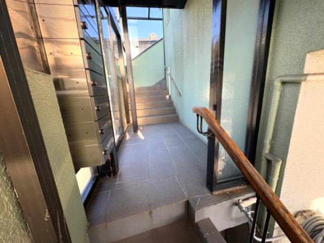 サンビルダー美野丘　のエントランス